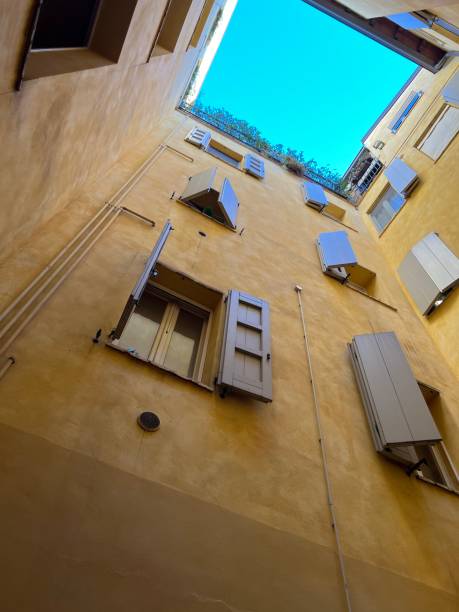 istock Italian inner court 1484837863