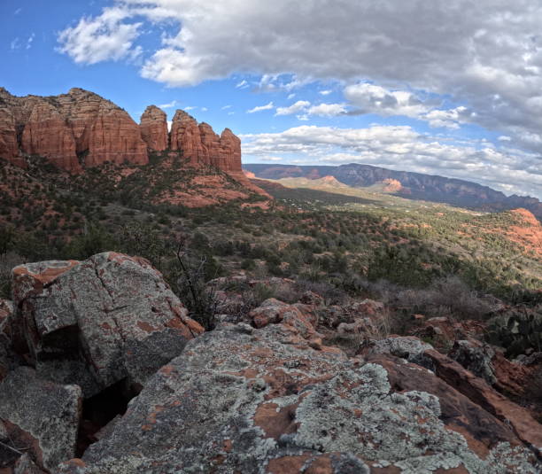 istock Sedona Arizona 1484910136