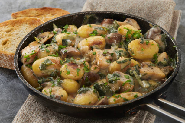 Creamy Spinach and Mushroom Gnocchi