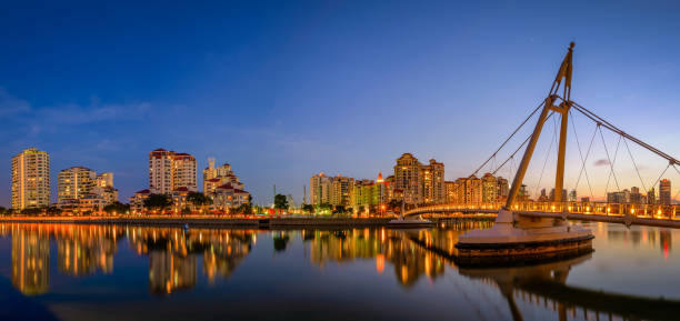 istock Tanjong Rhu Suspension Bridge during blue hour 1485004156