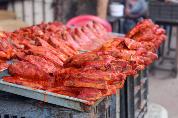 istock Fish fry on road 1485006195