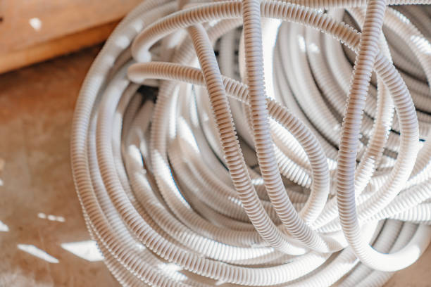 istock Corrugated pipe for laying power and low-current lines inside buildings. 1485080591