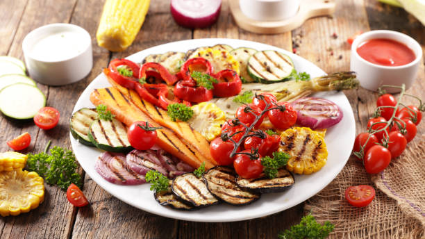 istock grilled vegetables platter and dipping sauce 1485080737