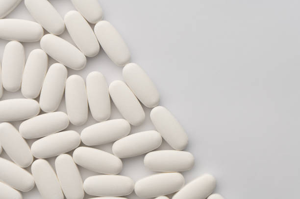 istock Mineral pill capsule Magnesium Mg 1485089012
