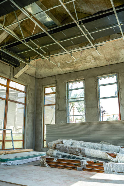 istock Scaffolding on a renovation site in a commercial storefront office 1485131855