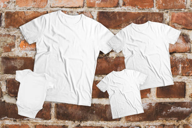 istock Family White T shirts Mockup 1485141116