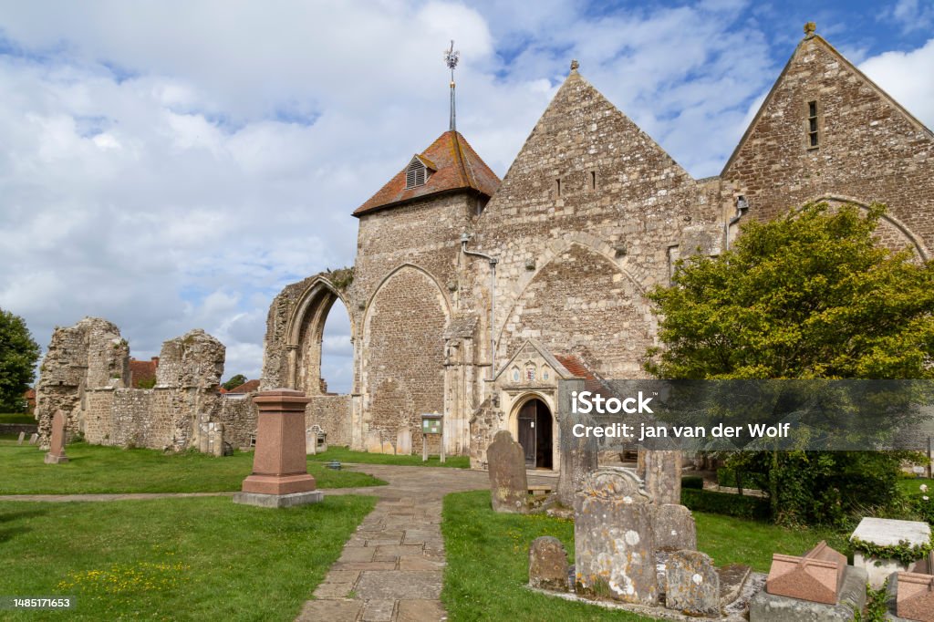 Chiesa di San Tommaso a Winchelsea. - Foto stock royalty-free di Cittadina Chiesa di San Tommaso a Winchelsea. - Foto stock royalty-free di Cittadina
