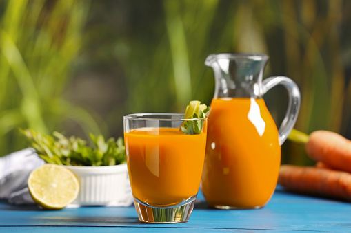 Carrots, vegetables and carrot juice