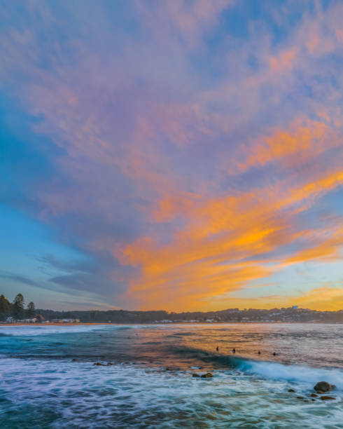 istock Sunrise at the seaside with high cloud 1485256206
