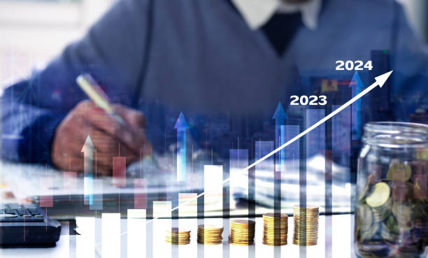 istock Investment planning graph growth 2023 and 2024 1485304909