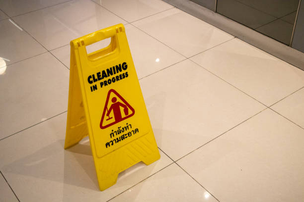 istock The sign is cleaning, please be careful. 1485316434