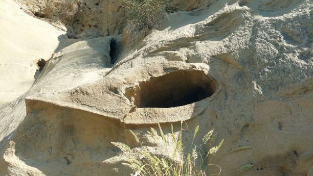 istock beautiful eye shape rock of jabbi shah dilawar 1485322092