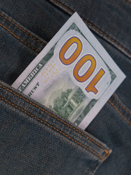 istock 100 usd in jeans pocket 1485327760