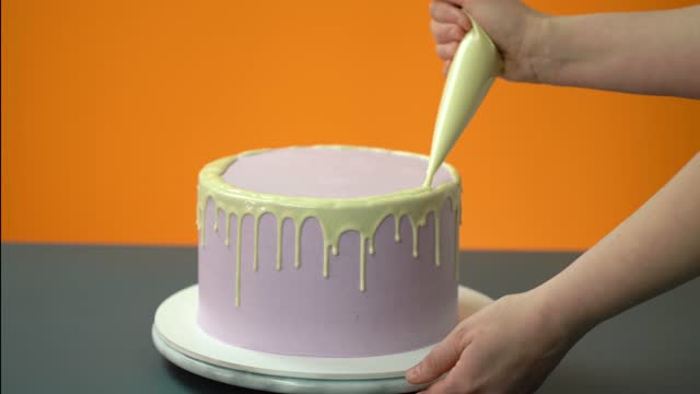 The process of making a creamy cake