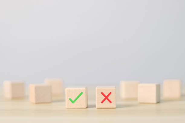 istock true and false accept rejection for evaluation yes or no on wooden block 1485353306