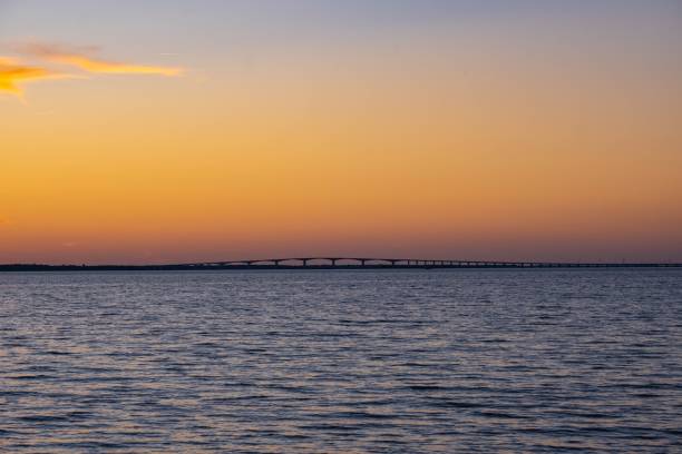 istock Stunning sunset view over a body of water 1485371819