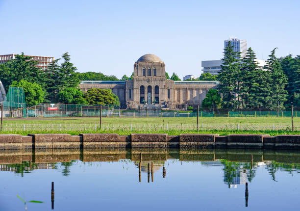 Meiji Jingu Memorial Picture Gallery (Shinjuku-ku, Minato-ku, Tokyo) On a sunny day in May 2022, in Minato-ku, Tokyo, from the fresh green of ginkgo trees in Jingu Gaien to the Seitoku Memorial Picture Gallery ちやほや stock pictures, royalty-free photos & images