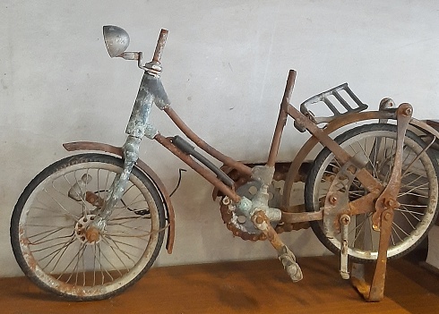 Miniatur vintage old becycle