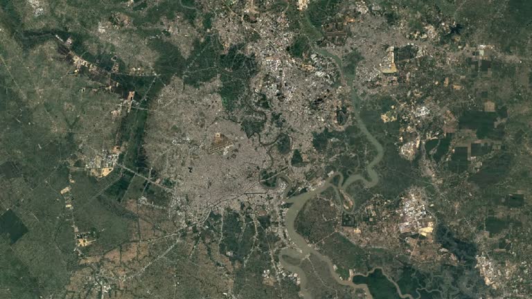 From Farmland to Metropolis: 33 Years of Ho Chi Minh City's Incredible Growth. Time lapse from satellite between 1987 and 2020.