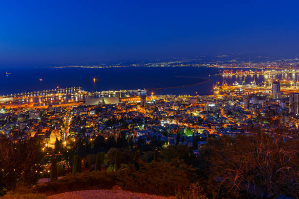 istock Evening view of the Bahai shrine, downtown and harbor, Haifa 1485411556
