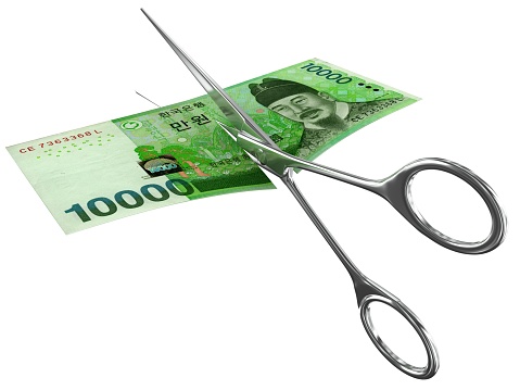 South Korean won money crisis recession cut scissors
