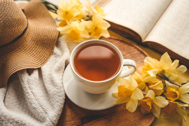 istock Cup of hot tea and spring home interior. good morning concept 1485514735