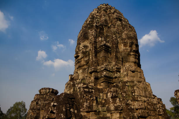 bayon temple angkor wat - 7679 photos et images de collection