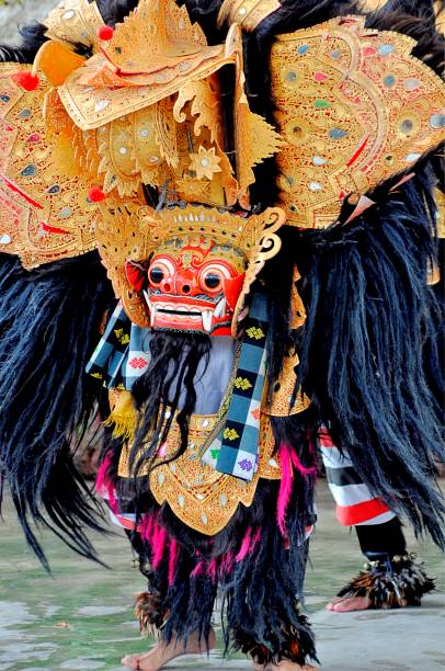 istock Barong Balinese dance 1485727779