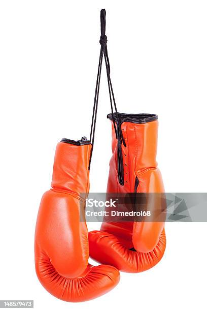 Пара Оранжевый Boxing Gloves — стоковые фотографии и другие картинки Боксёрская перчатка - Боксёрская перчатка, Белый фон, Оранжевый