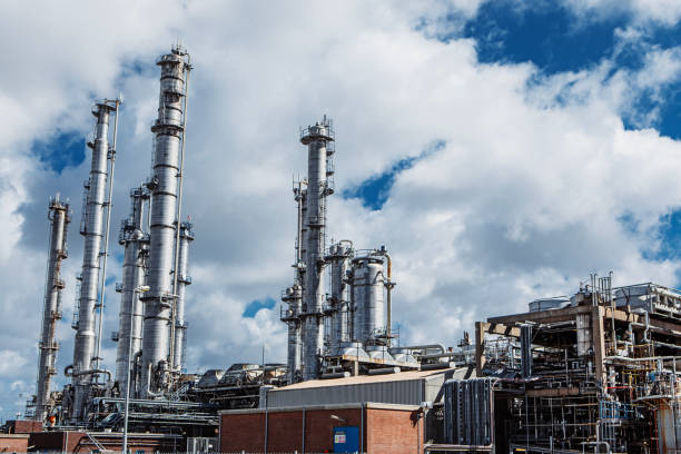 istock Gas and Oil Industry Buildings 1485811498
