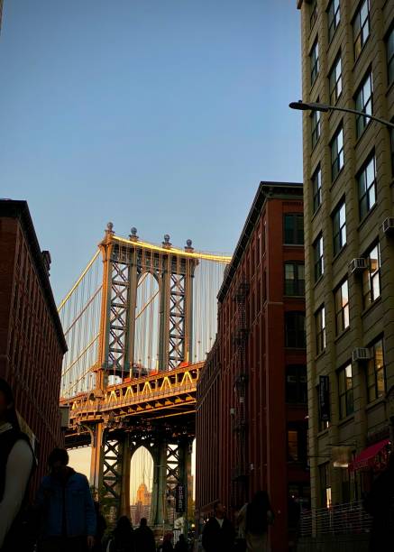 istock Golden Hour - New York 1485832866