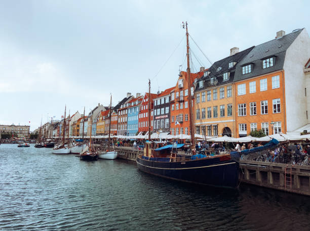 istock Kopenhagen gekleurde huisjes 1485851180