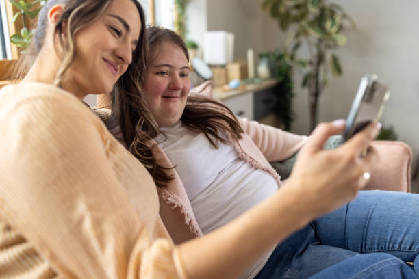istock Women friends taking a selfie 1485890887