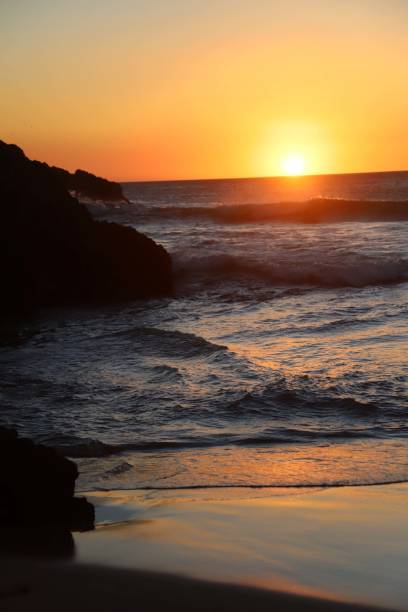 istock Kauana'oa Beach Sunset 1485904958
