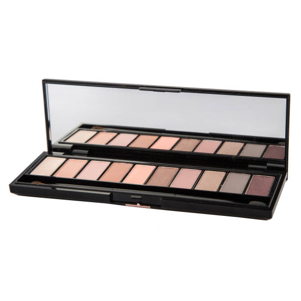 istock Eyeshadow palette with dry blush in a black box 1485909400