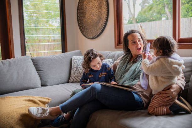 istock Family evening in 1485934400