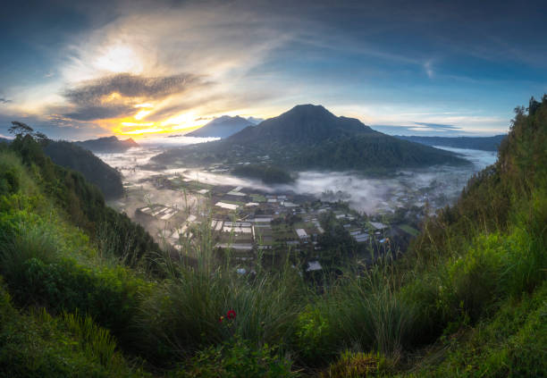 istock kintamani pinggan sunrise spot Bali 1485942538