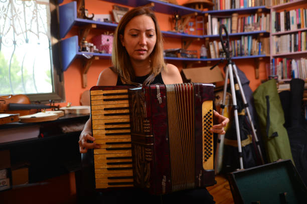 istock A woman plays the accordion 1485953591