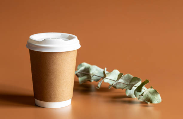 istock Recyclable Craft Disposable Cup with Plastic Lids for Zero Waste Lifestyle. 1485974184