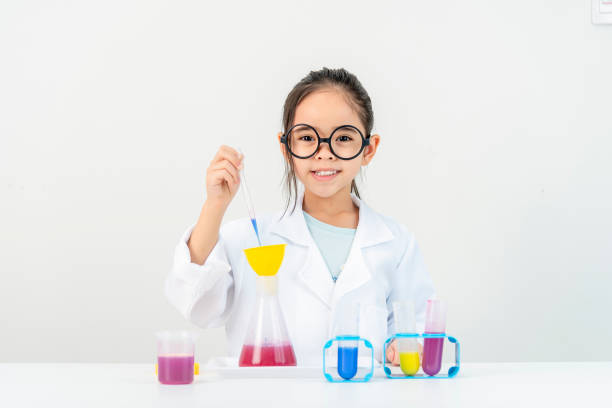 istock science and children concept girl 1485987015