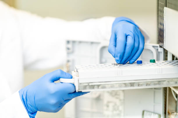 istock conducting chemical experiments in modern devices in a research laboratory 1485988390