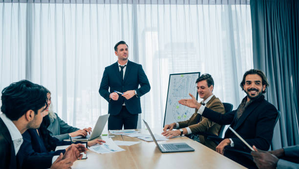 istock Multiracial business people having meeting and brainstorming discussed about work 1485999136