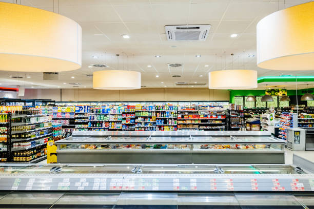 istock Well Stocked Supermarket With No Customers 1486055044