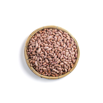 Rajma Chitra (Speckled Kidney Beans), Spotted kidney beans in threshing basket