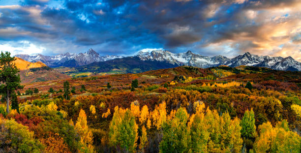istock Autumn in the Colorado Mountains 1486108601