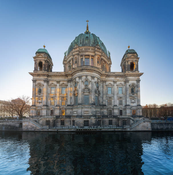 berliner dom-берлин, германия - berlin cathedral berlin germany museum island sunlight стоковые фото и изображения