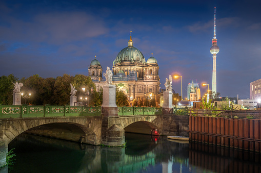 Schlossbrucke Bridge with Berlin Cathedral and TV Tower (Fernsehturm) at night - Berlin, Germany
