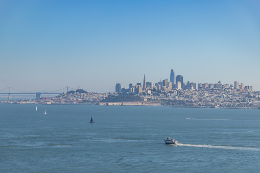 A picture of the San Francisco Bay and Downtown San Francisco.