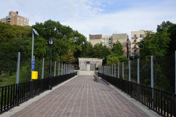 istock The Highbridge September 21, 2015 1486185762