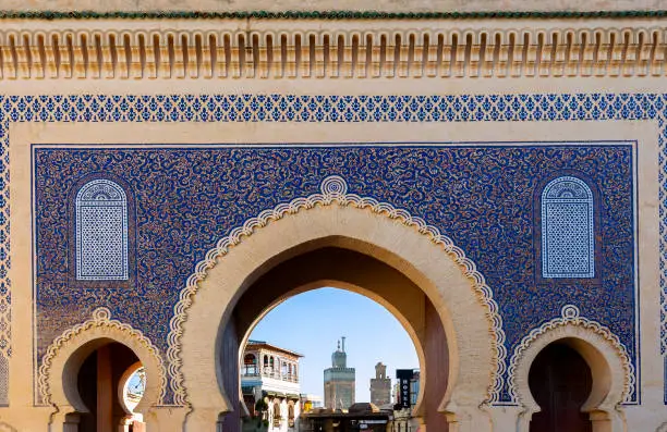 Bab Bou Jeloud, ornate city gate of Fes el Bali, the old city of Fez, Morocco